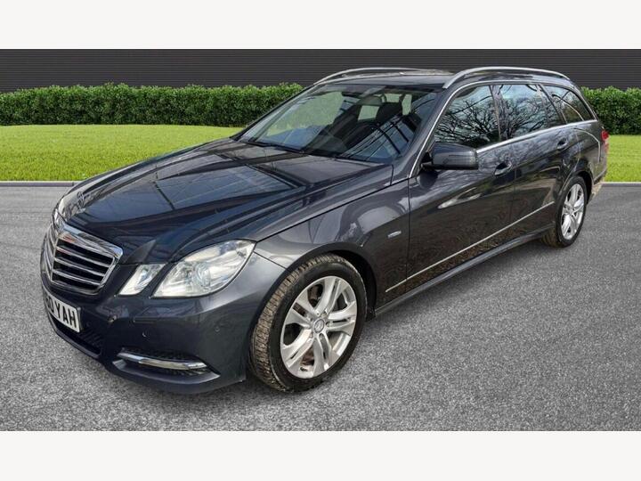 Mercedes-Benz E Class 3.0 E350 CDI V6 BlueEfficiency Avantgarde G-Tronic Euro 5 5dr