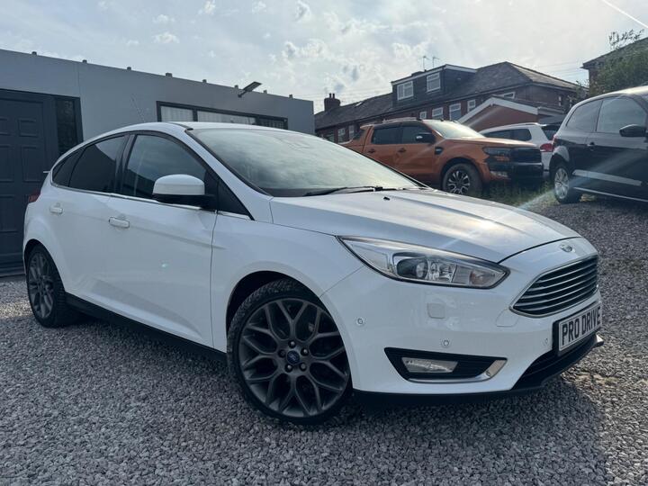 Ford Focus 1.0T EcoBoost Titanium X Euro 6 (s/s) 5dr