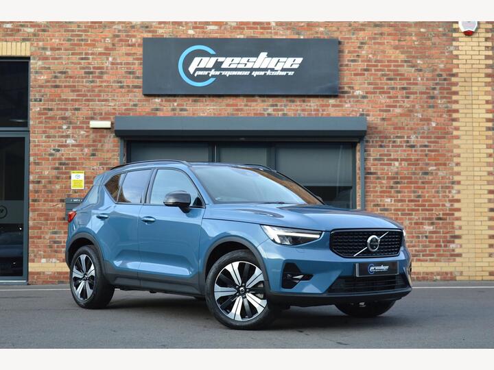 Volvo XC40 1.5h T5 Recharge 10.7kWh Ultimate Dark Auto Euro 6 (s/s) 5dr