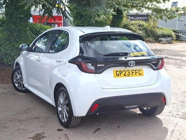 Toyota Yaris 1.5 VVT-h Icon E-CVT Euro 6 (s/s) 5dr