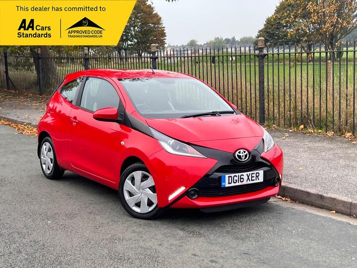 Toyota AYGO 1.0 VVT-i X-play Euro 6 3dr
