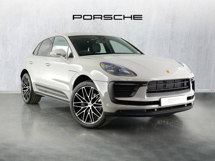 Porsche Macan 2.0T PDK 4WD Euro 6 (s/s) 5dr Porsche Macan 2.0T PDK 4WD Euro 6 (s/s) 5dr