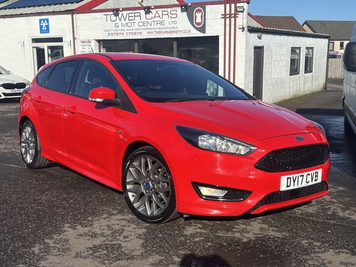 Ford FOCUS 1.0T EcoBoost ST-Line Euro 6 (s/s) 5dr