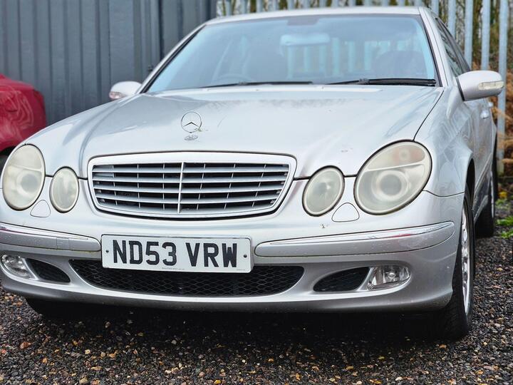 Mercedes-Benz E Class 2.6 E240 Elegance 4dr