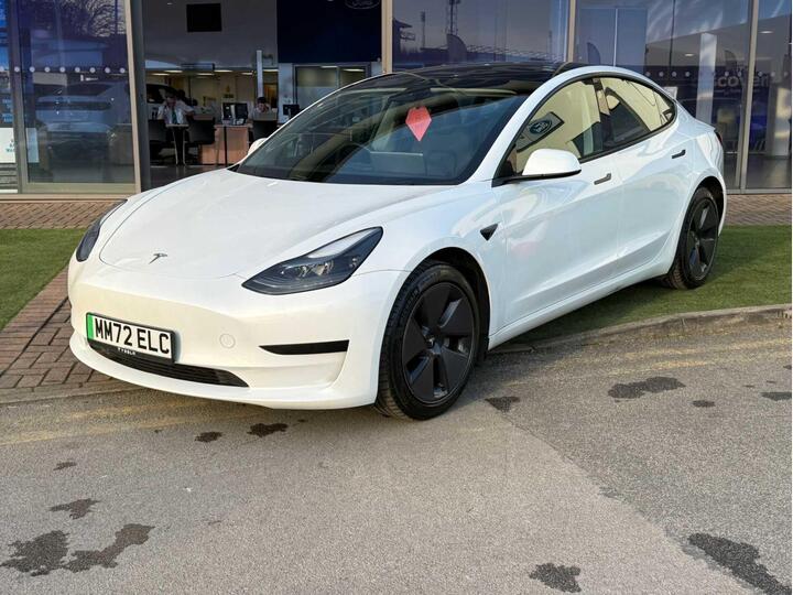 Tesla Model 3 Auto RWD 4dr