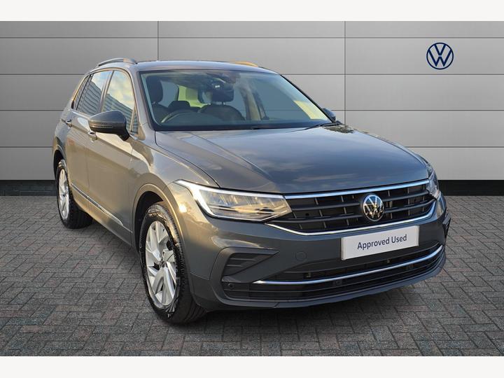 Volkswagen Tiguan 1.5 TSI Life DSG Euro 6 (s/s) 5dr