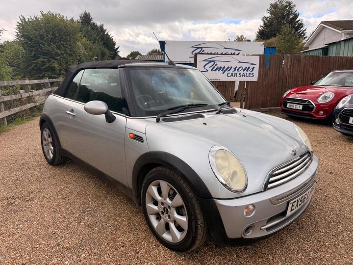 MINI Convertible 1.6 Cooper Euro 3 2dr