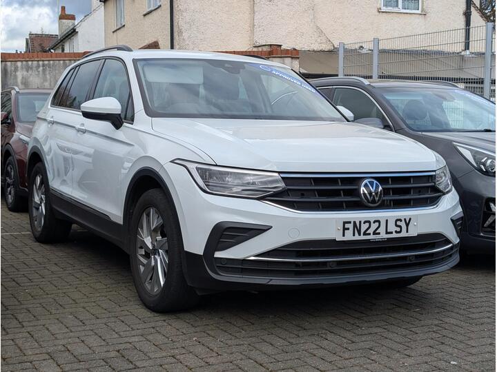 Volkswagen Tiguan 1.5 TSI Life Euro 6 (s/s) 5dr