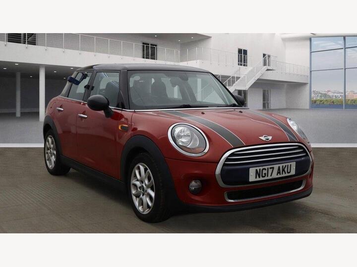 MINI Hatch 1.5 Cooper D Euro 6 (s/s) 5dr