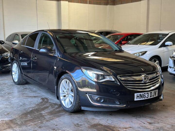 Vauxhall Insignia 2.0 CDTi EcoFLEX SRi Euro 5 (s/s) 5dr Vauxhall Insignia 2.0 CDTi EcoFLEX SRi Euro 5 (s/s) 5dr