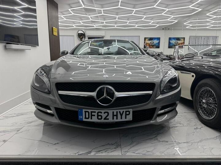 Mercedes-Benz SL 4.7 SL500 V8 BlueEfficiency G-Tronic Euro 5 (s/s) 2dr