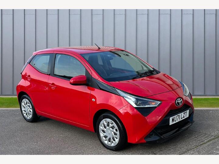 Toyota AYGO 1.0 VVT-i X-play Euro 6 (s/s) 5dr