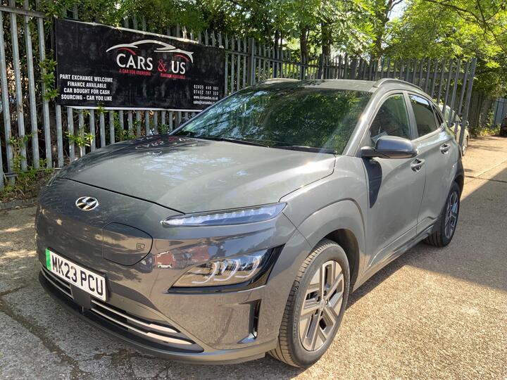 Hyundai KONA 64kWh Premium Auto 5dr (10.5kW Charger)