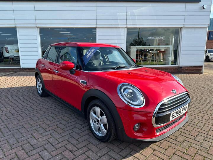 MINI Hatch 1.5 Cooper Classic Euro 6 (s/s) 5dr