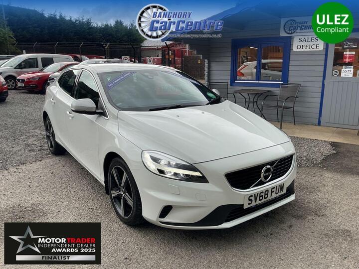 Volvo V40 2.0 T2 GPF R-Design Nav Plus Euro 6 (s/s) 5dr