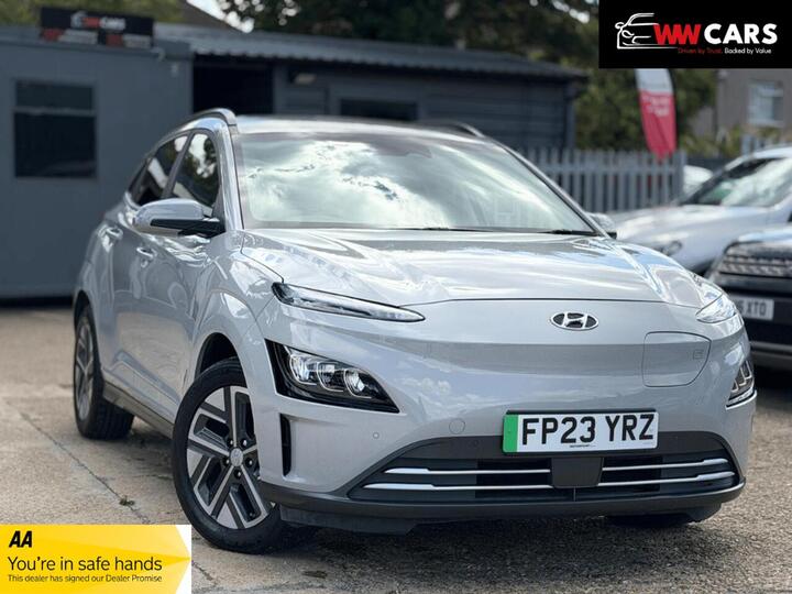 Hyundai KONA 39kWh Premium Auto 5dr (10.5kW Charger)