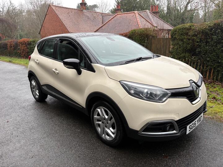 Renault Captur 0.9 TCe ENERGY Dynamique MediaNav Euro 5 (s/s) 5dr