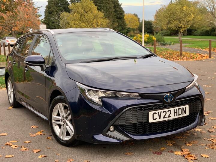 Toyota Corolla 1.8 VVT-h Icon Touring Sports CVT Euro 6 (s/s) 5dr Toyota Corolla 1.8 VVT-h Icon Touring Sports CVT Euro 6 (s/s) 5dr