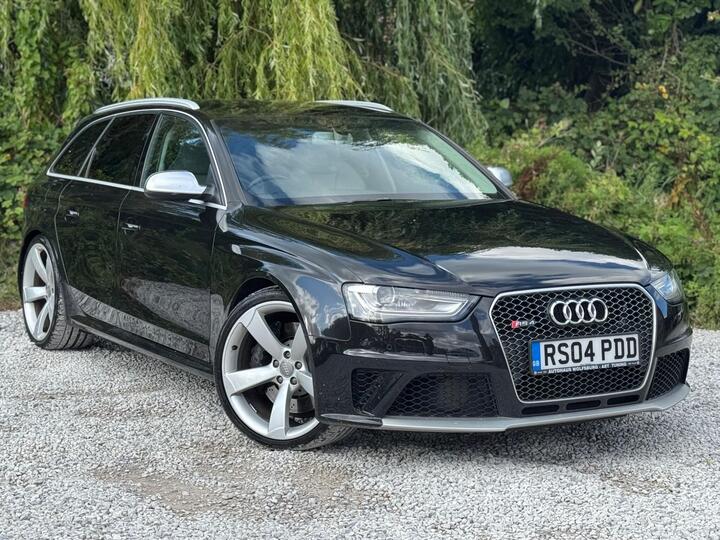 Audi RS4 Avant 4.2 FSI V8 S Tronic Quattro Euro 5 5dr