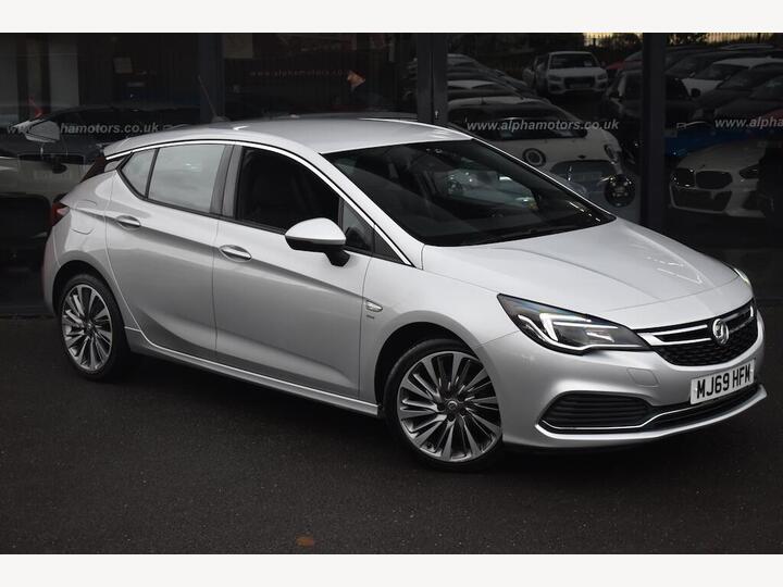 Vauxhall Astra 1.4i Turbo SRi VX Line Nav Euro 6 (s/s) 5dr Vauxhall Astra 1.4i Turbo SRi VX Line Nav Euro 6 (s/s) 5dr