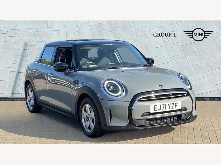 MINI Hatch 1.5 Cooper Classic Steptronic Euro 6 (s/s) 5dr