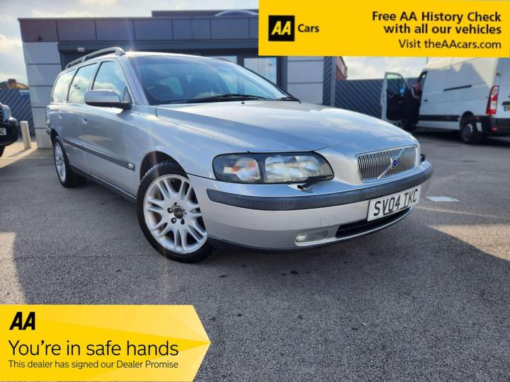 Volvo V70 2.4 D5 SE 5dr