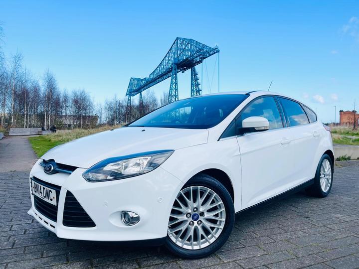 Ford Focus 1.0T EcoBoost Zetec Navigator Euro 5 (s/s) 5dr