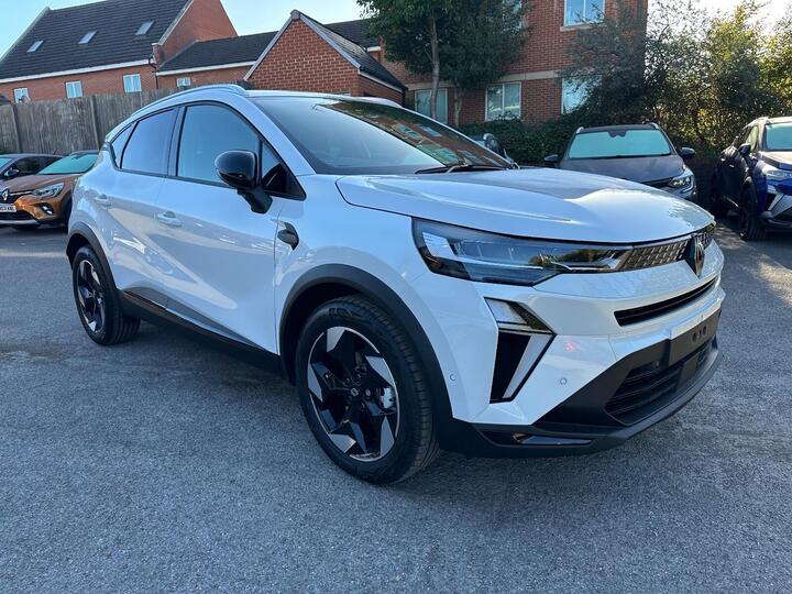 Renault Captur 1.0 TCe Techno Euro 6 (s/s) 5dr Renault Captur 1.0 TCe Techno Euro 6 (s/s) 5dr