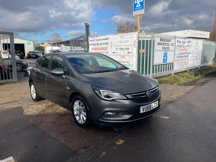 Vauxhall Astra 1.6 CDTi EcoTEC BlueInjection Design Euro 6 (s/s) 5dr