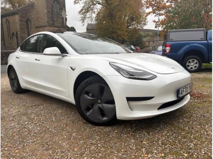 Tesla Model 3 Standard Range Plus Auto RWD 4dr