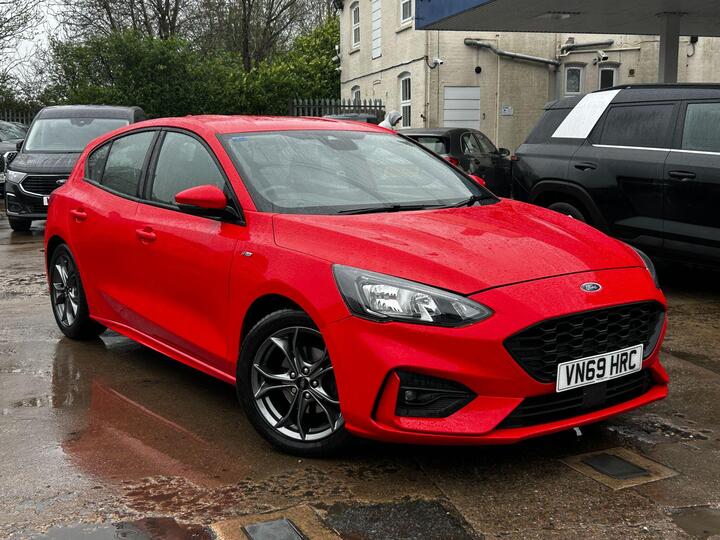 Ford Focus 1.0T EcoBoost ST-Line Euro 6 (s/s) 5dr