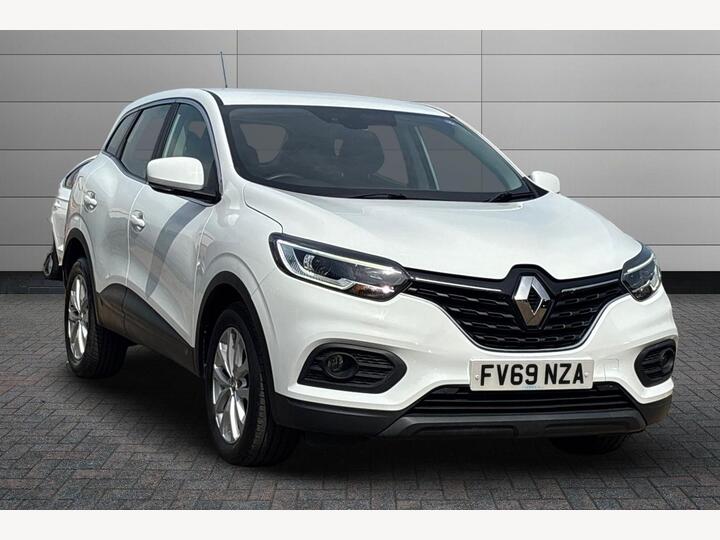 Renault Kadjar 1.3 TCe Play EDC Euro 6 (s/s) 5dr Renault Kadjar 1.3 TCe Play EDC Euro 6 (s/s) 5dr