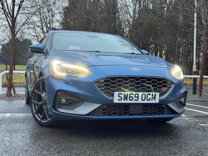Ford Focus 2.3T EcoBoost ST Euro 6 (s/s) 5dr