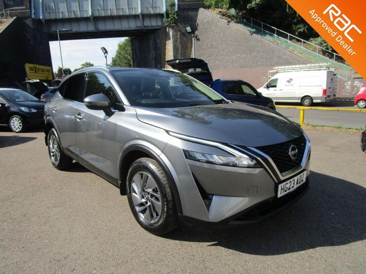 Nissan QASHQAI 1.3 DIG-T MHEV Acenta Premium Euro 6 (s/s) 5dr