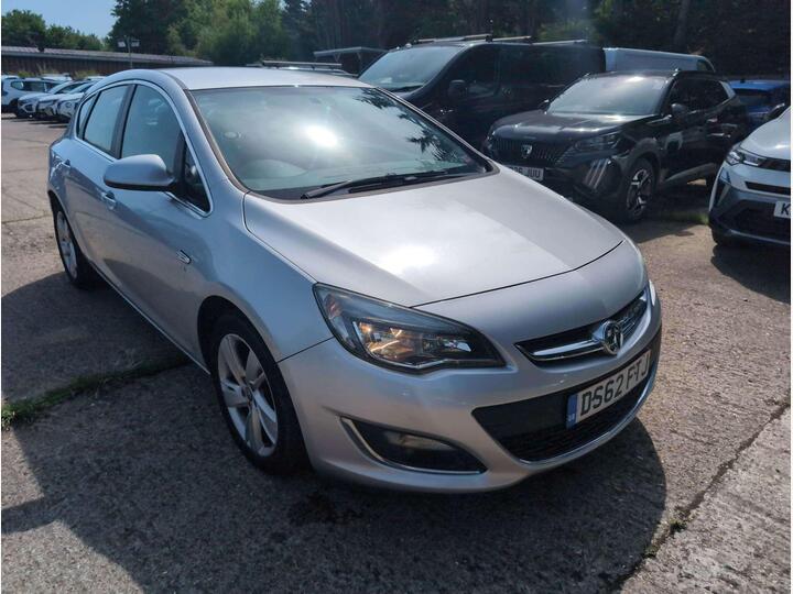 Vauxhall Astra 1.6 16v SRi Euro 5 5dr