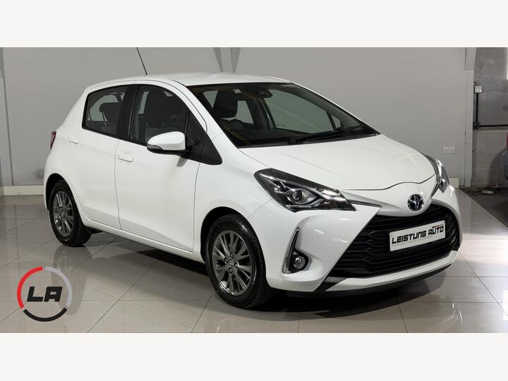 Toyota Yaris 1.5 VVT-i Icon CVT Euro 6 5dr