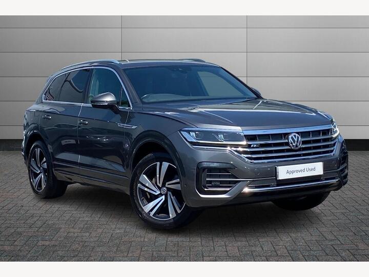 Volkswagen Touareg 3.0 TDI V6 R-Line Tech Tiptronic 4Motion Euro 6 (s/s) 5dr