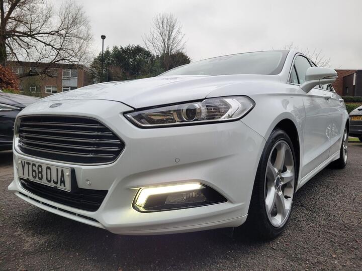 Ford Mondeo 2.0 TDCi Titanium Edition Euro 6 (s/s) 5dr