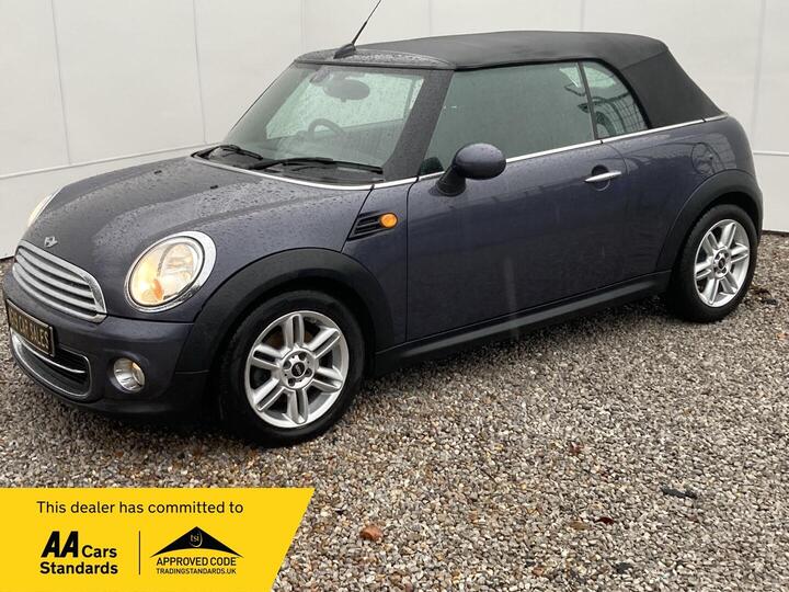 MINI Convertible 1.6 Cooper Euro 5 (s/s) 2dr