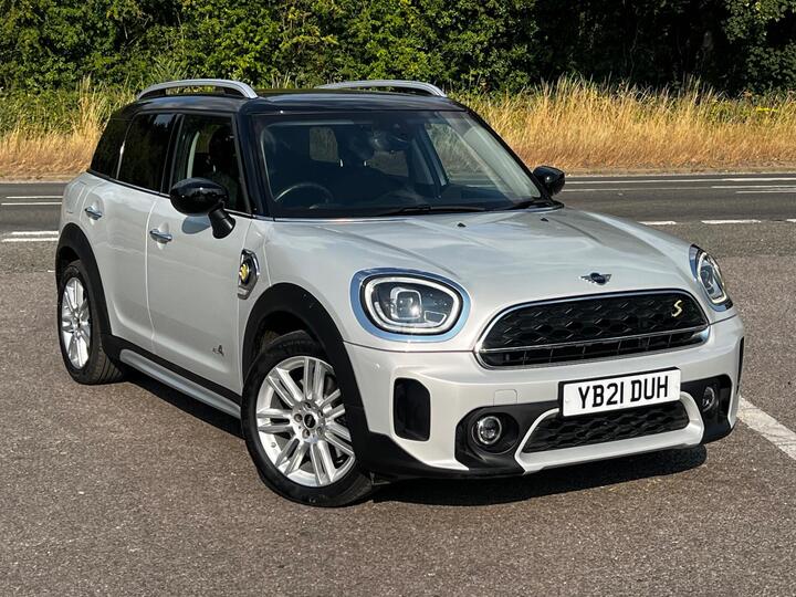 MINI Countryman 1.5 10kWh Cooper SE Exclusive Auto ALL4 Euro 6 (s/s) 5dr