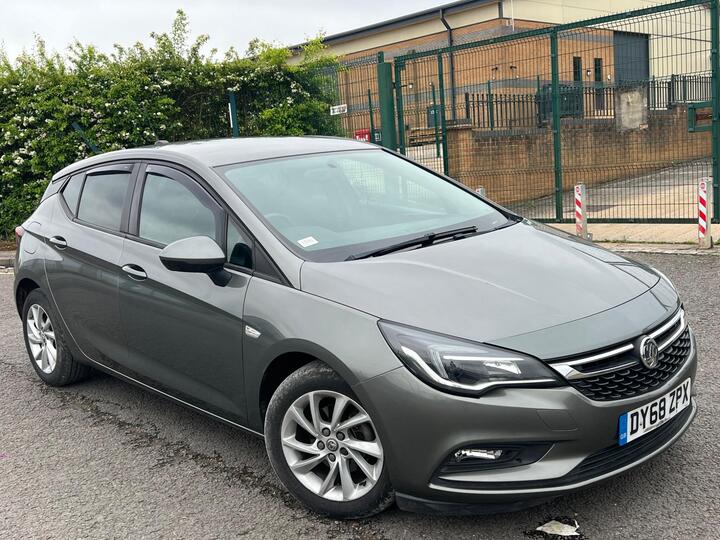 Vauxhall Astra 1.6 CDTi EcoTEC BlueInjection Tech Line Nav Euro 6 (s/s) 5dr