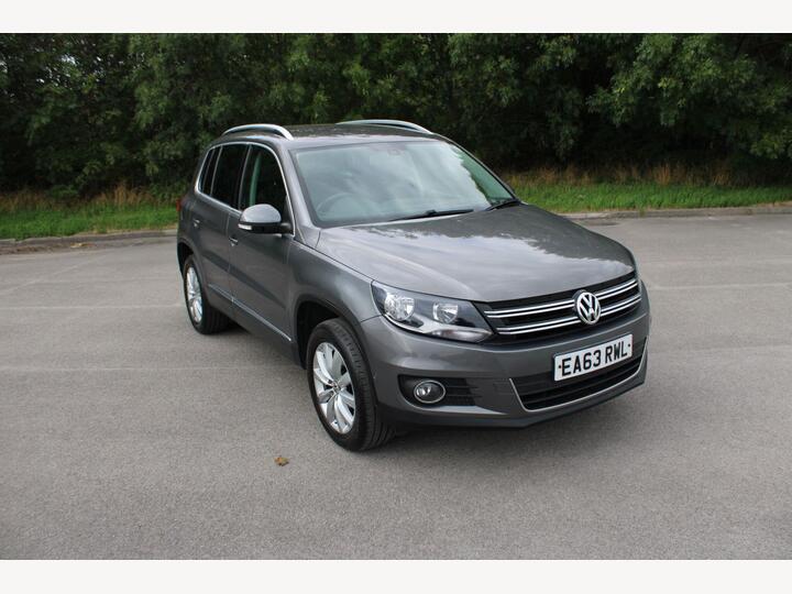 Volkswagen Tiguan 2.0 TDI BlueMotion Tech Match DSG 4WD Euro 5 (s/s) 5dr