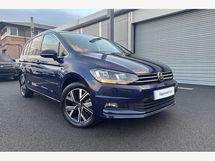 Volkswagen Touran 1.5 TSI EVO SEL DSG Euro 6 (s/s) 5dr Volkswagen Touran 1.5 TSI EVO SEL DSG Euro 6 (s/s) 5dr
