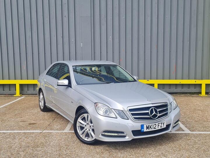 Mercedes-Benz E Class 2.1 E220 CDI BlueEfficiency Executive SE G-Tronic+ Euro 5 (s/s) 4dr