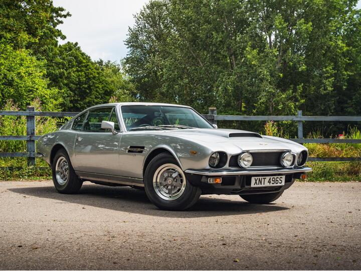 Aston Martin V8 5.3 2dr