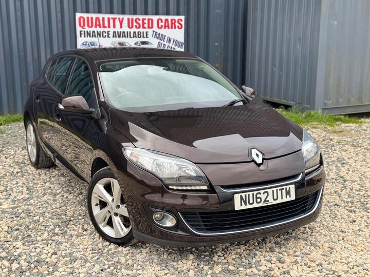 Renault Megane 1.6 16V Dynamique TomTom Euro 5 5dr