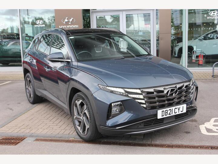 Hyundai Tucson 1.6 H T-GDi Ultimate Auto Euro 6 (s/s) 5dr Hyundai Tucson 1.6 H T-GDi Ultimate Auto Euro 6 (s/s) 5dr