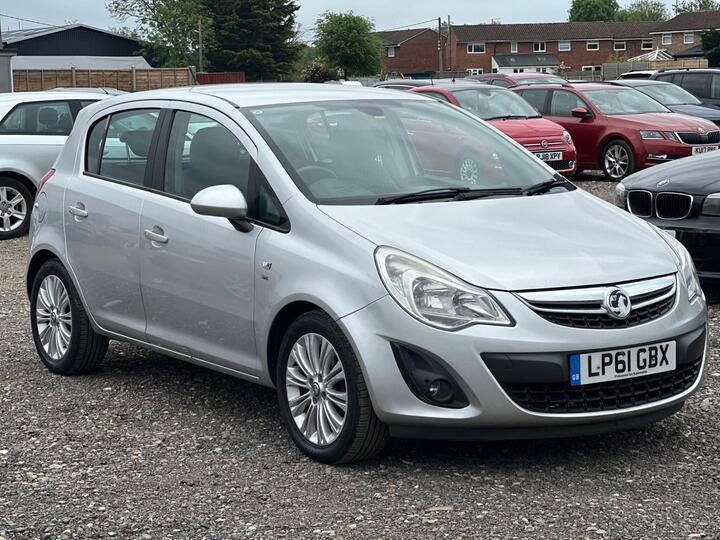 Vauxhall Corsa 1.2i EcoFLEX 16V SE Euro 5 (s/s) 5dr