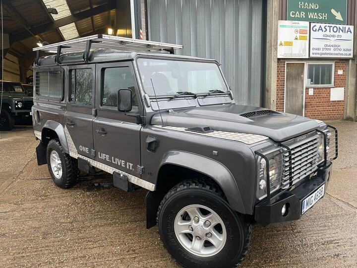 Land Rover Defender 110 2.5 TDi County Station Wagon 5dr
