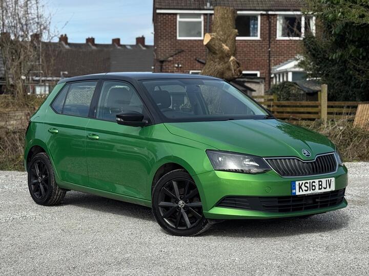 Skoda Fabia 1.2 TSI Colour Edition Euro 6 (s/s) 5dr Skoda Fabia 1.2 TSI Colour Edition Euro 6 (s/s) 5dr